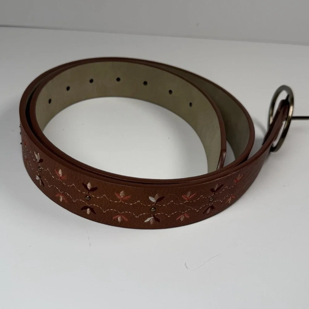 Women's Belt Boho Embroidered Large NWOT‎